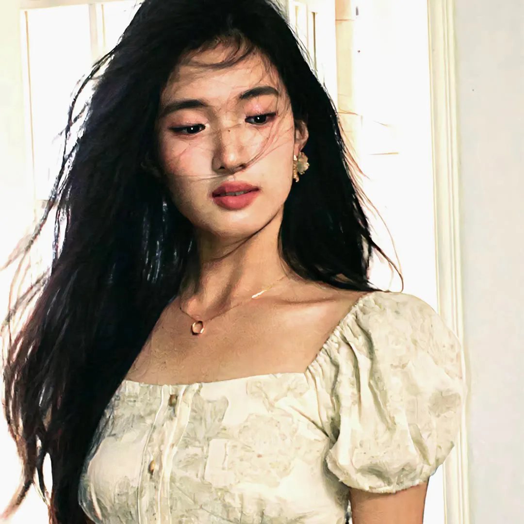 女魔